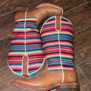 Super cute ariat boots